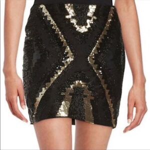 𝅺FATE Embellished Beaded Sequin Mini Skirt L